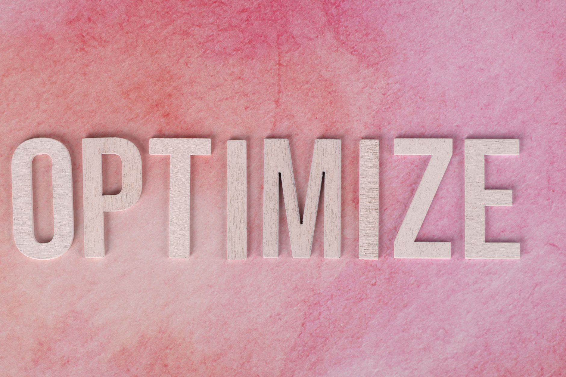 RPA工具性能调优：CPU/GPU资源占用优化与内存泄漏解决方案（含配置模板）