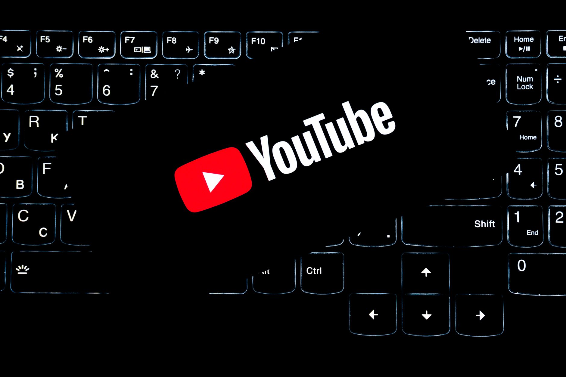 YouTube多语种评论自动化处理方案：基于企编云工作流的跨语言数据管理实践