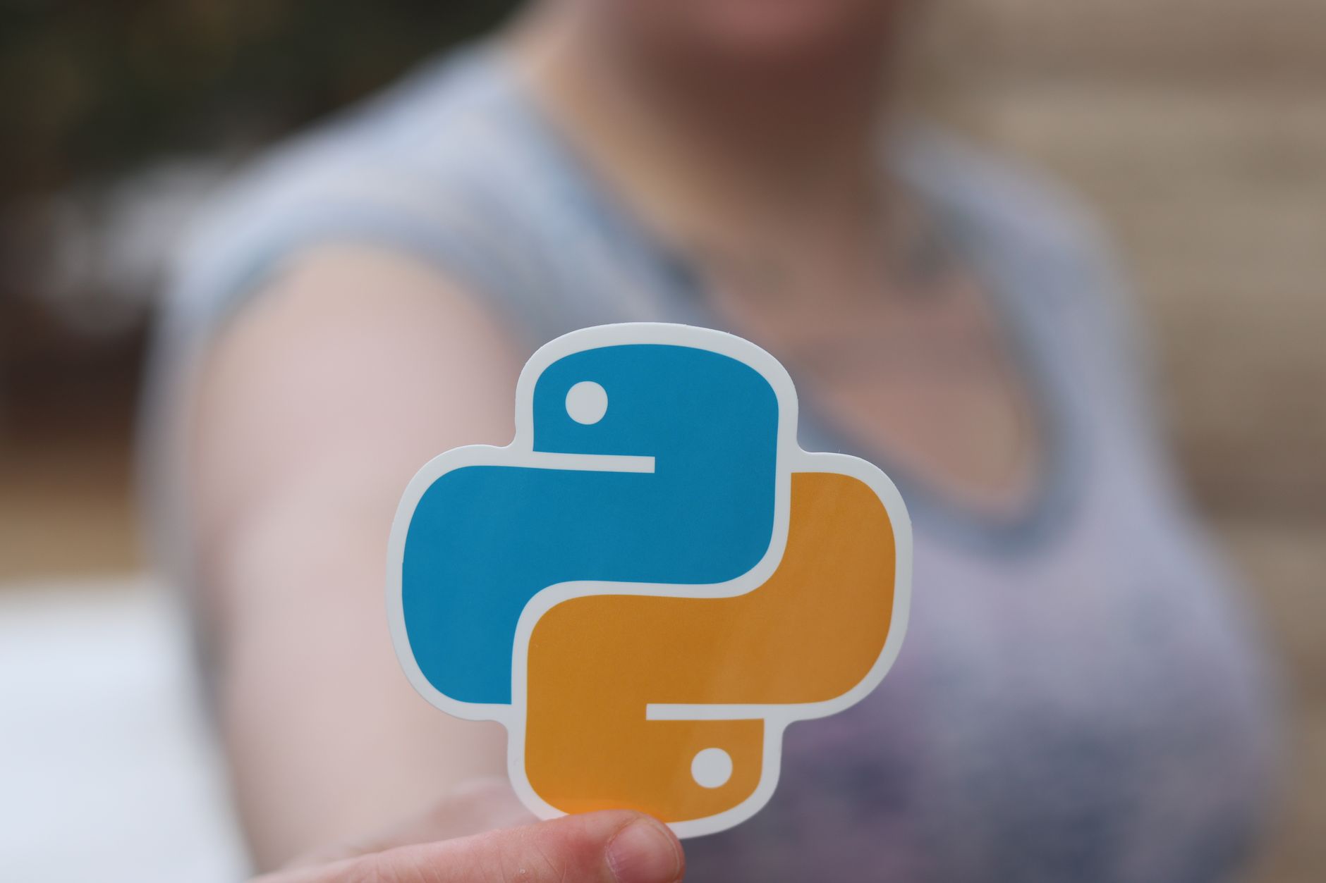 Python自动化脚本与RPA工具协同开发实战指南